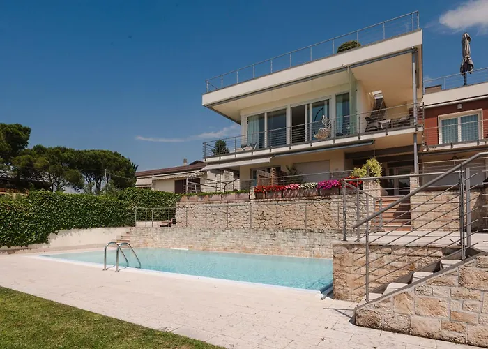 Timetofreedom Bellevue Дом отдыха Бардолино